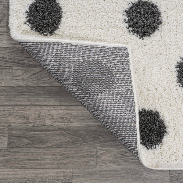 Moroccan Polka Dot Shag Area Rug – White & Gray