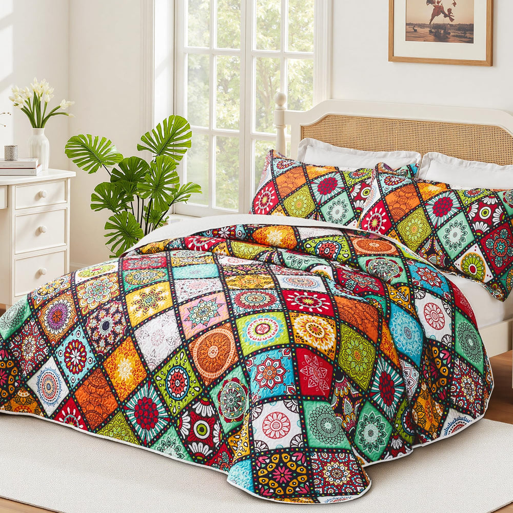 Boho Patchwork Quilt Set – Lightweight Microfiber Bedspread Coverlet