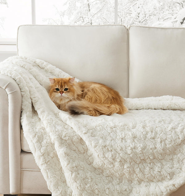 Faux Fur Throw Blanket – Plush Oversized 50x70 Inch