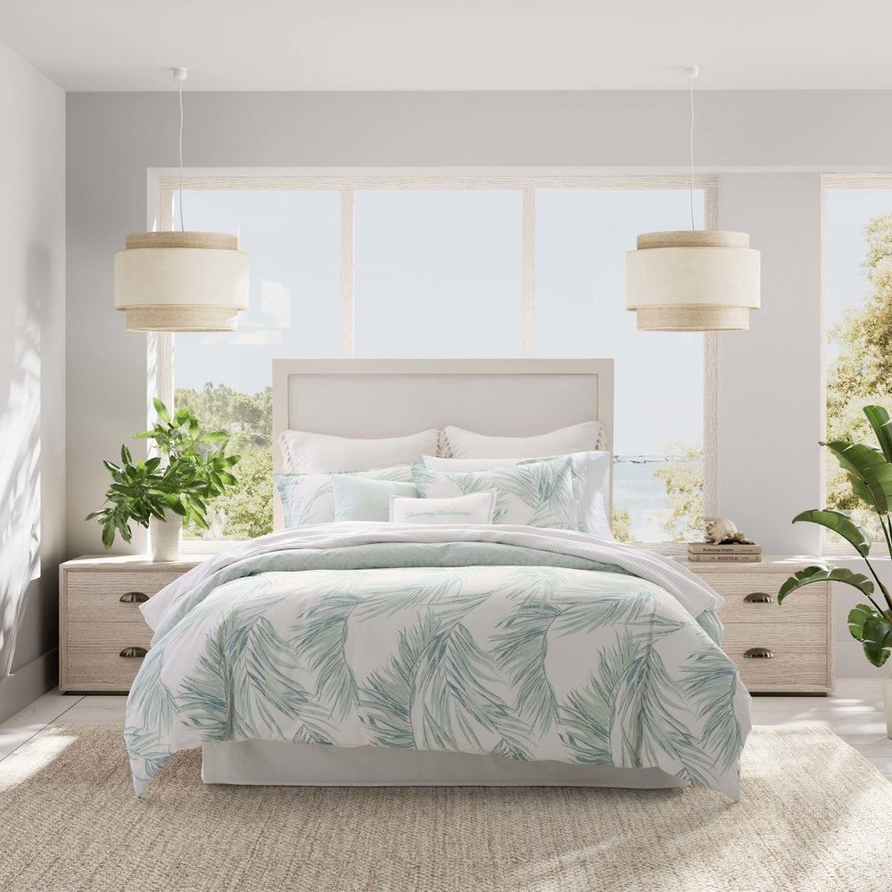 Tropical Comforter Bonus Set – Reversible Cotton Bedding with Shams & Throw Pillows