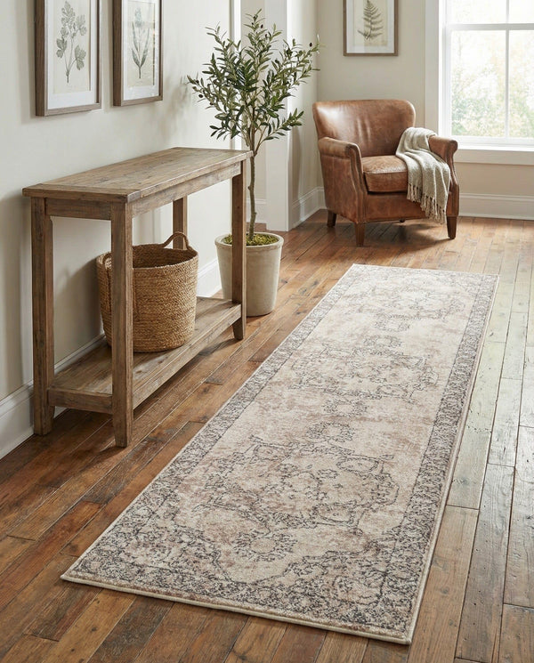 Oregon Distressed Medallion Runner Rug – 2'2" x 8'