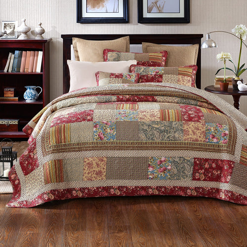 Cotton Patchwork Floral Quilt Set