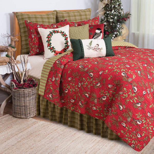 Christmas Chickadee & Pinecone Cotton Quilt Set