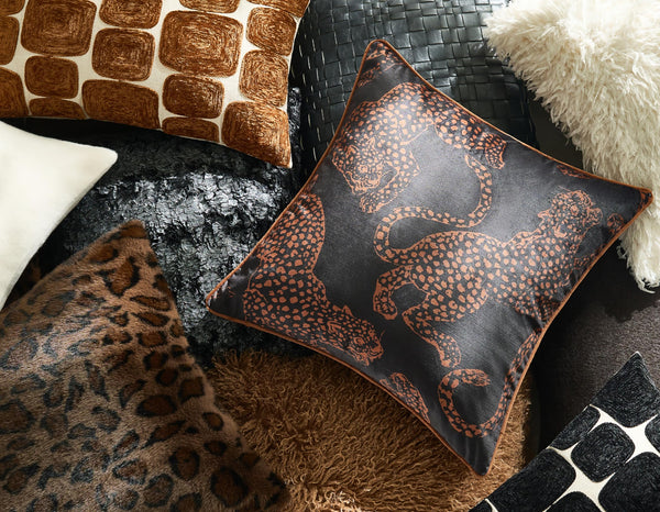 Leopardi Reversible Velvet Throw Pillow 22"