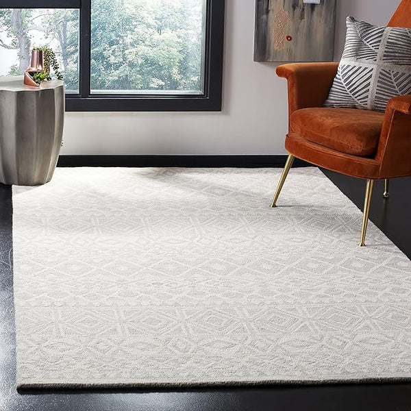 Handmade Wool Floral Area Rug – Silver & Ivory