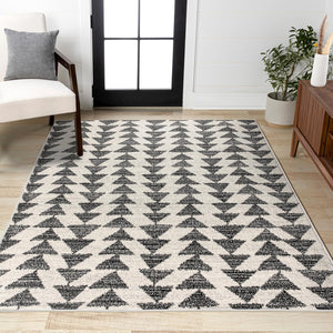 Moroccan Geometric Area Rug — 7'9" x 10' Rectangular