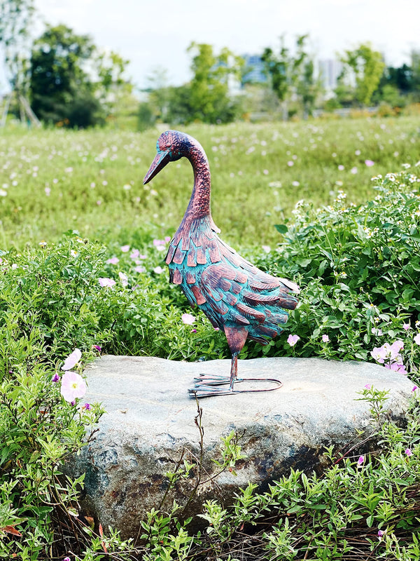 Metal Duck Garden Statue – Outdoor Lawn & Patio Sculpture, 25 Inch