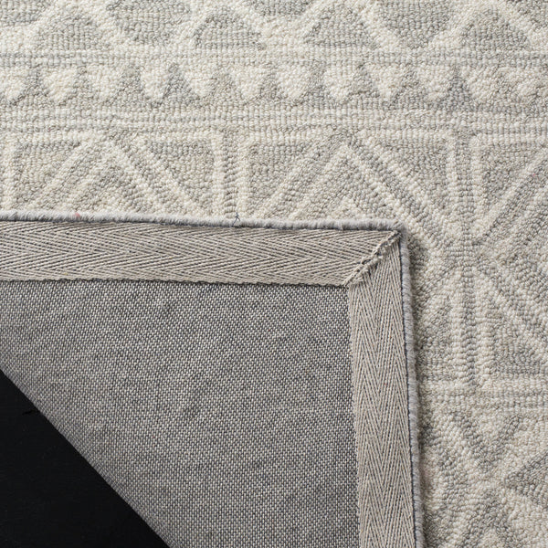 Handmade Wool Floral Area Rug – Silver & Ivory